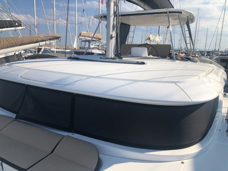 Catamaran for rent Alimos at the best price