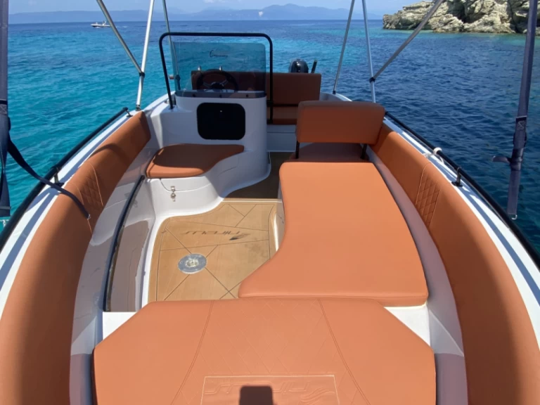 Motorboat rental in Lákka - Nireus Optima