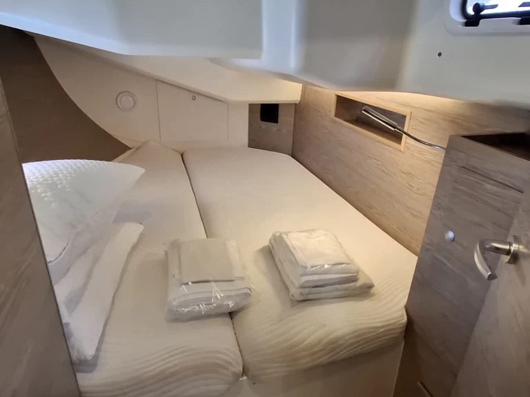 Hanse Hanse 458 in Alimos on SamBoat