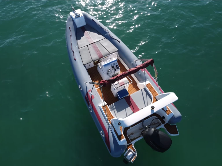 Yacht charter Port d'Alcudia cheap 730