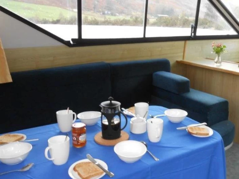 Bareboat Rental Motorboat Le Boat with a boat licence