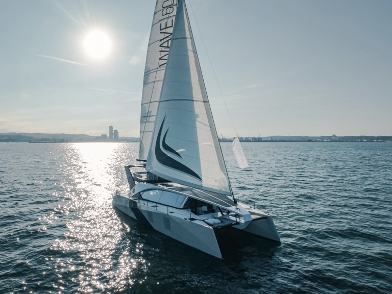 Yacht charter Paradise Island cheap Wave 60 - 4 + 2 cab.