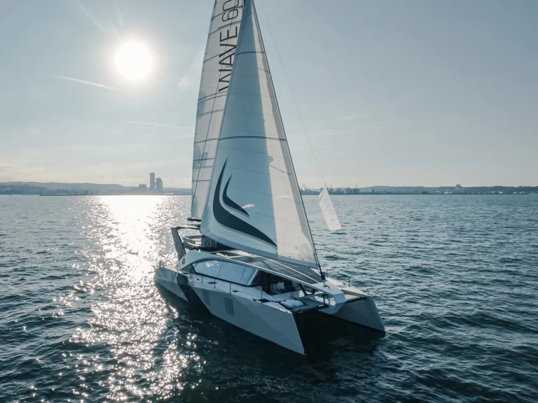 Yacht charter Paradise Island cheap Wave 60 - 4 + 2 cab.