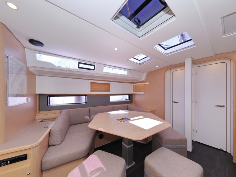 Boat rental Dufour Dufour 44 in Trogir on Samboat