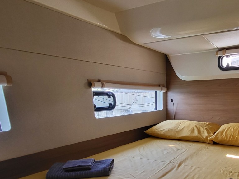 Bali Bali Catsmart in Capo d'Orlando on SamBoat