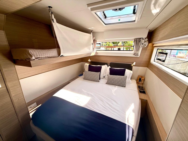 Catamaran for rent Salerno at the best price