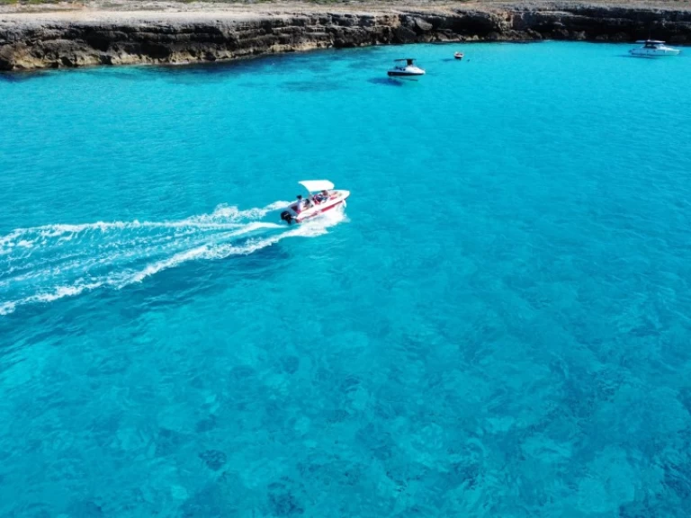 Bareboat Rental Motorboat Compass with a boat licence