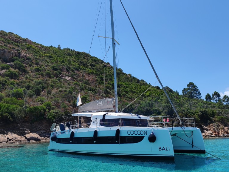 Yacht charter Golfo Aranci cheap Bali Catsmart