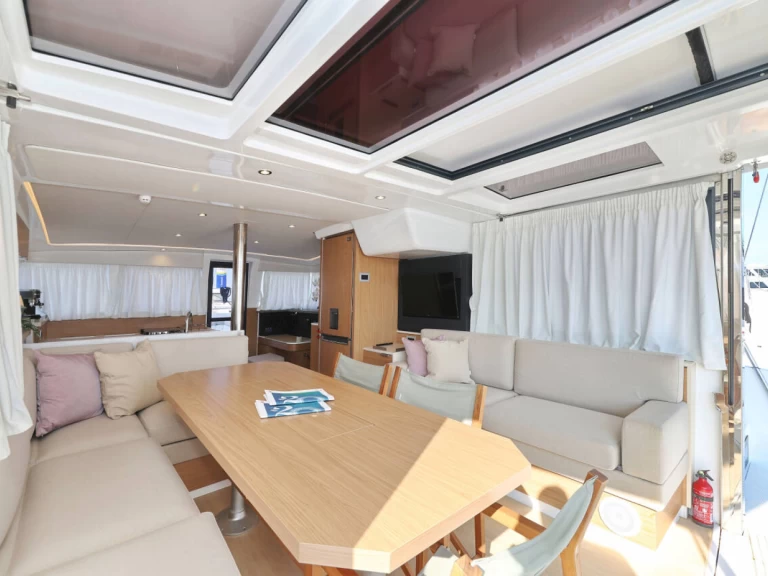 Bali Bali 4.2 in Capo d'Orlando on SamBoat