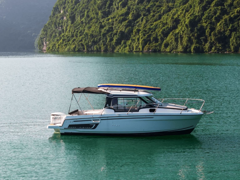 Jeanneau Merry Fisher 795 charter bareboat or captained in  Hạ Long
