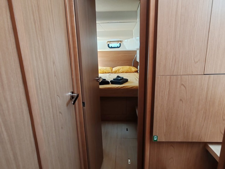 Bali Bali Catsmart in Golfo Aranci on SamBoat