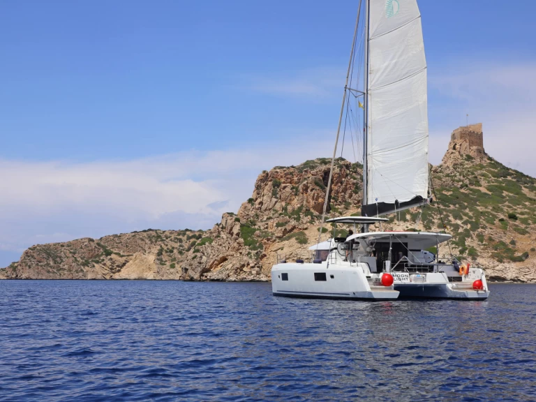 Bareboat Rental Catamaran Lagoon with a boat licence