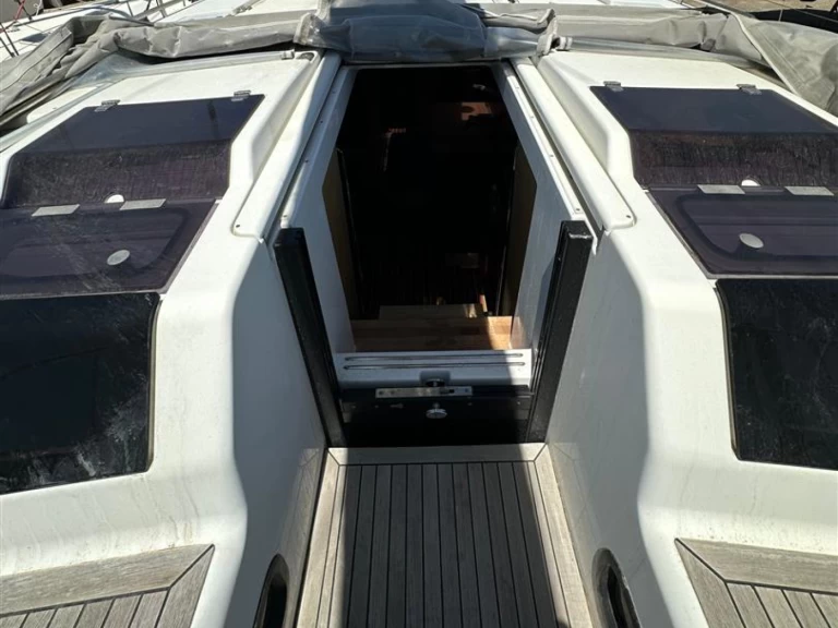 Rent a Hanse Hanse 458 Lefkáda