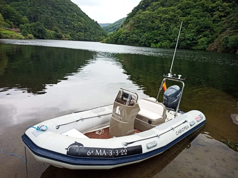 RIB rental in Vilanova de Arousa - Valiant 450