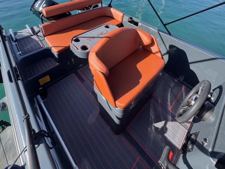 Rent a Karel Ithaca 550 Agios Nikolaos