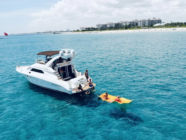 Luxury Yacht for rent West Palm Beach at the best price