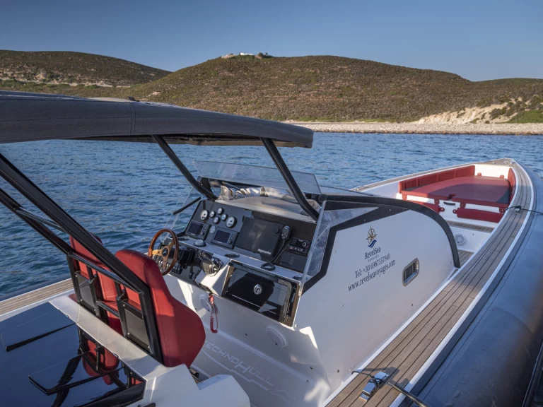 Boat rental Technohull Omega 41 in Patmos on Samboat