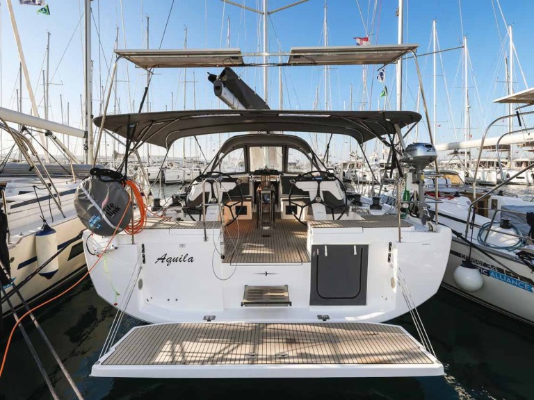 Yacht charter Murter-Kornati cheap Bavaria C46