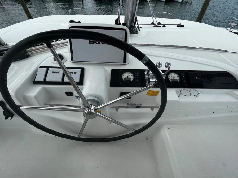 Yacht charter Road Town cheap Lagoon 46