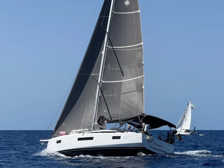 Sailboat rental in Palma de Mallorca - Jeanneau Sun Odyssey 410