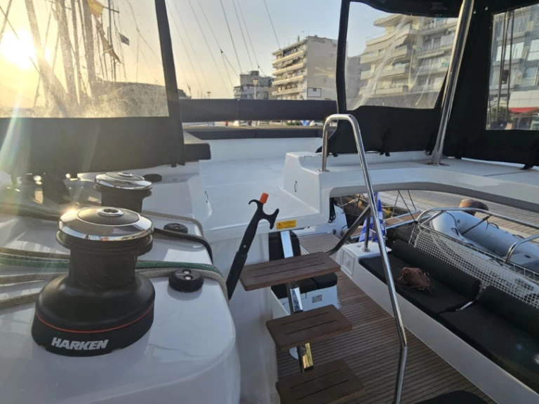 Boat rental Lagoon Lagoon 43 in Volos on Samboat