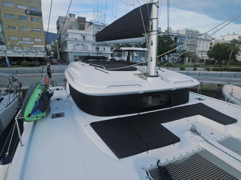 Rent a Lagoon Lagoon 43 Volos