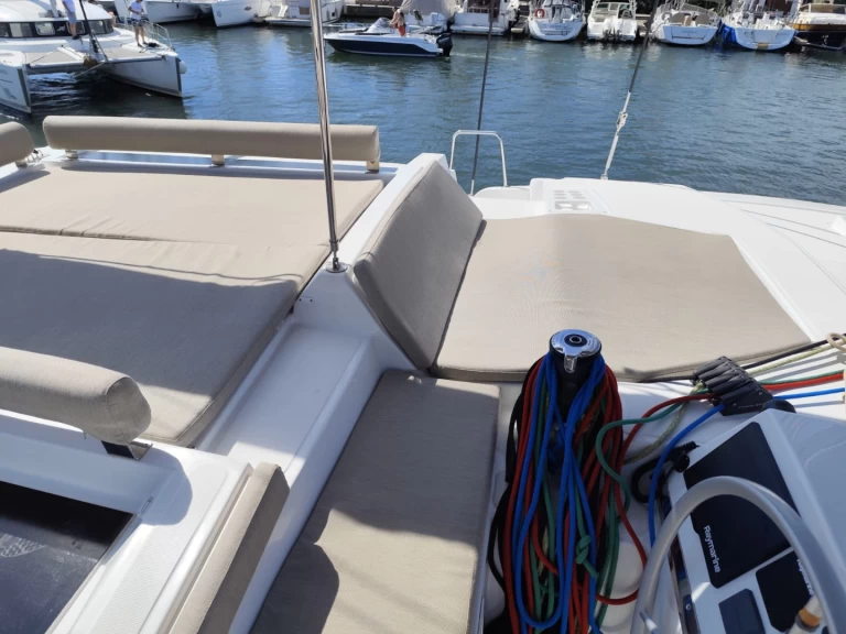 Bareboat Rental Catamaran Bali with a boat licence