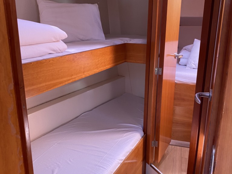 Rent a Hanse Hanse 430e Pula