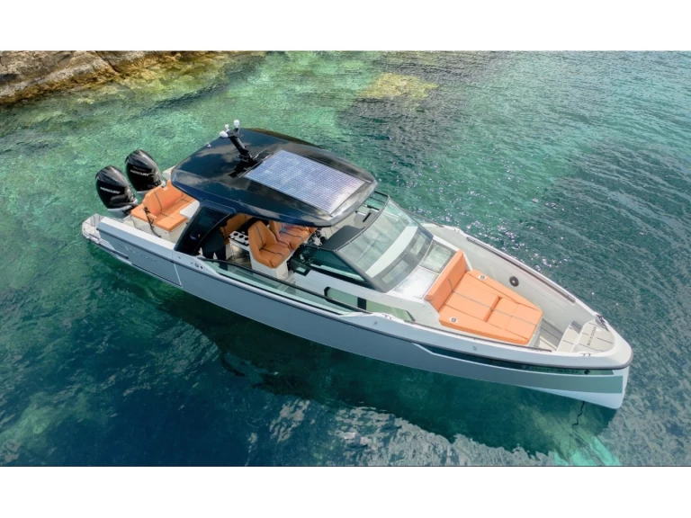 Motorboat rental in Cannes - Saxdor Saxdor 320 GT