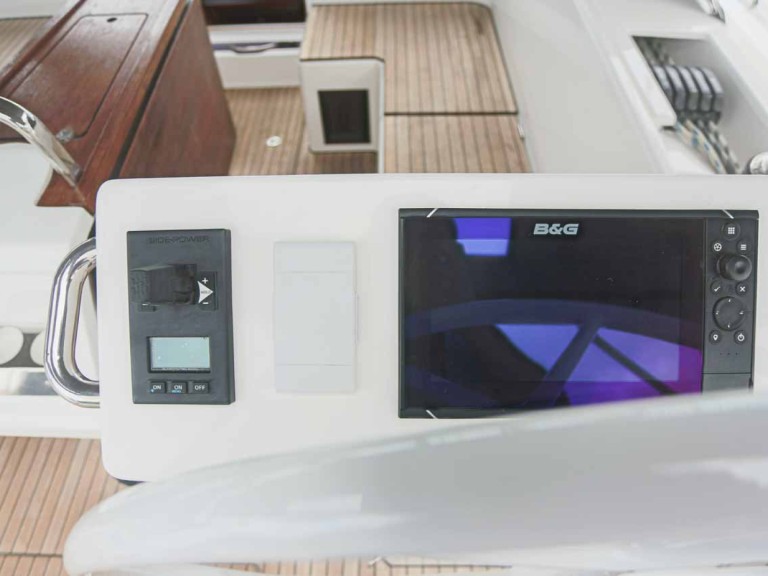 Rent a Bavaria Bavaria C45 Gouvia