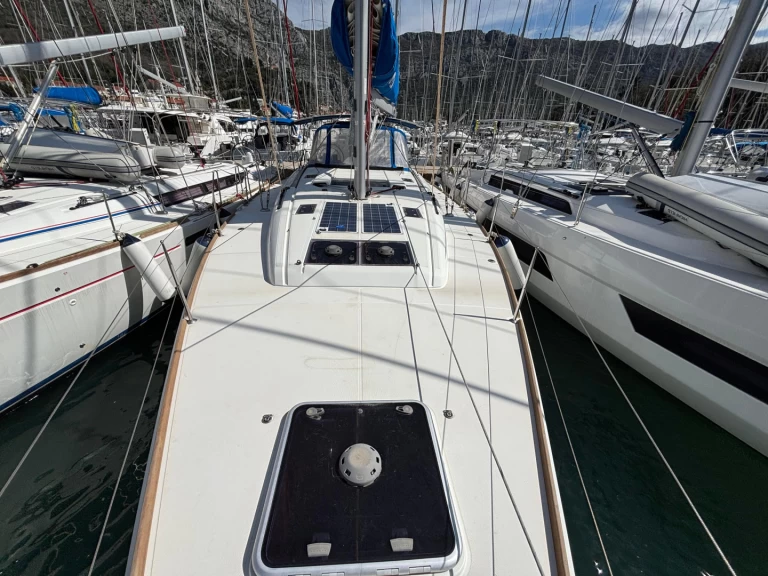 Sailboat rental with or without captain Jeanneau Marina Polesana