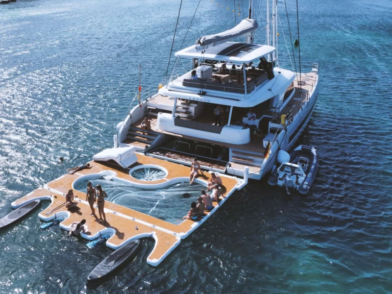 Luxury Yacht rental in Croatia - Lagoon Triwing Endor