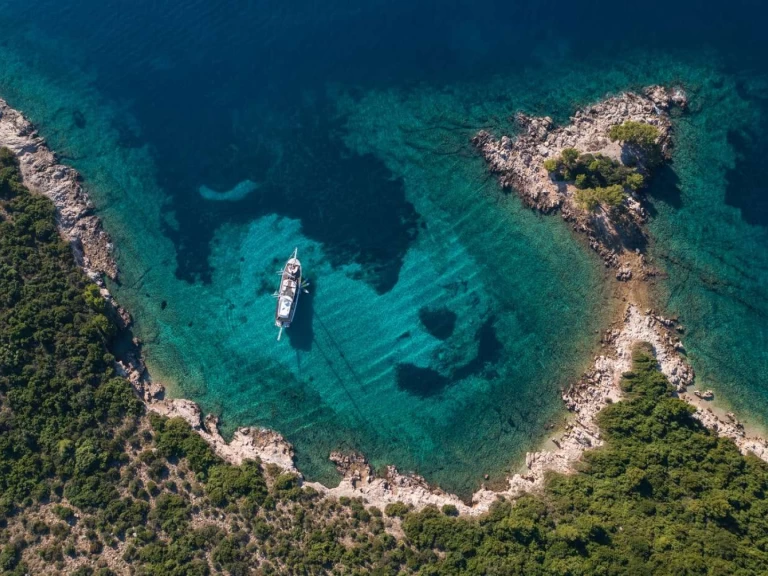 Custom Phoenix Bronze charter bareboat or captained in  Split