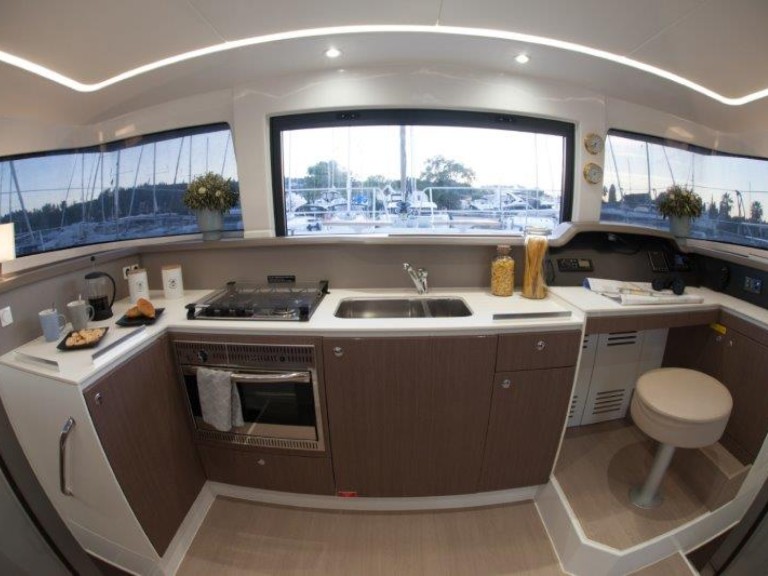 Bareboat Rental Catamaran Bali with a boat licence