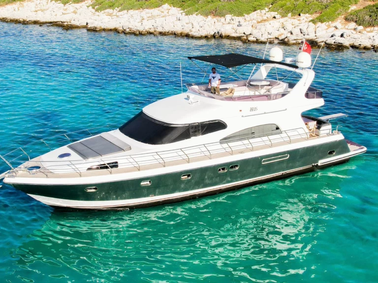 Luxury Yacht rental in İstanbul -  Zeus