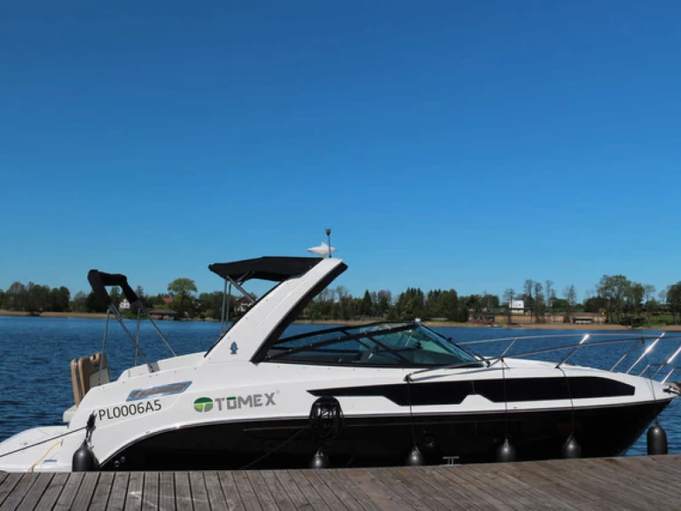 Motorboat for rent Górkło at the best price