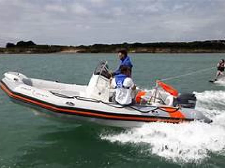 Motorboat rental in Arzon - Zodiac Zodiac pro 550 open