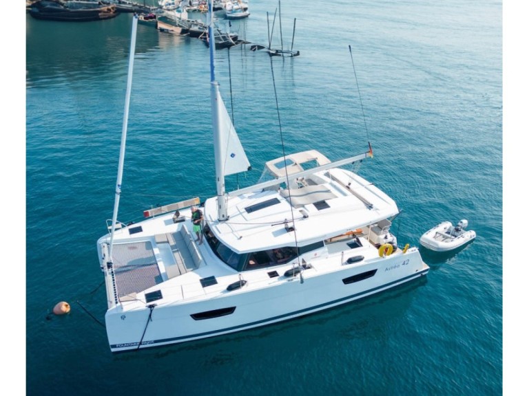 Fountaine Pajot Astrea 42 in Pointe-à-Pitre on SamBoat