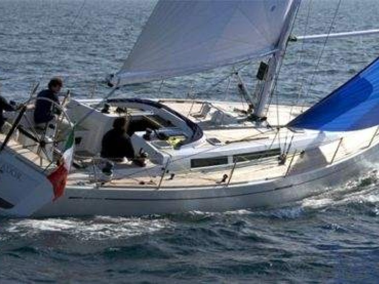 Sailboat rental with or without captain Grand Soleil La Trinité-sur-Mer