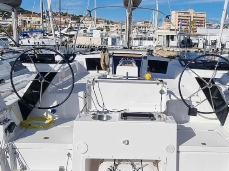 Sailboat rental in Golfe-Juan - Dufour DUFOUR 37 FLAVOURS OF THE SEA