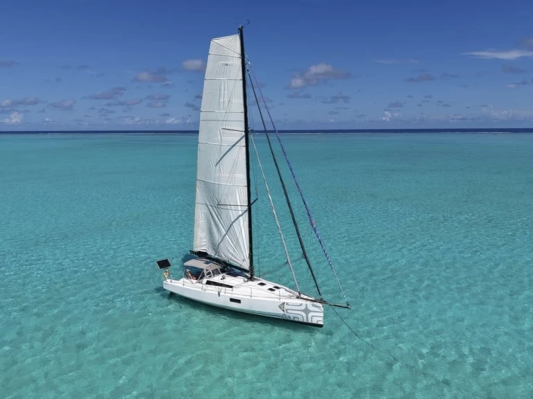 Bareboat Rental Sailboat Pogo Structures with a boat licence