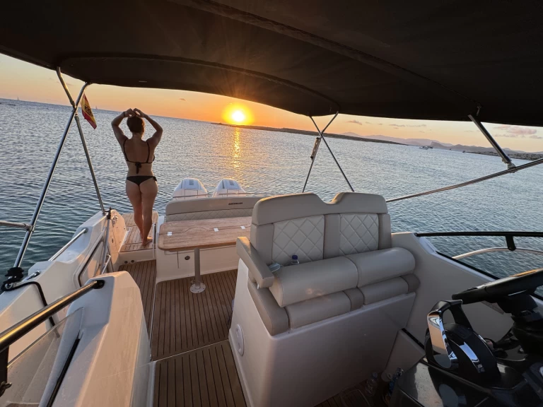 Yacht charter Ibiza Town cheap Activ 875 Sundeck