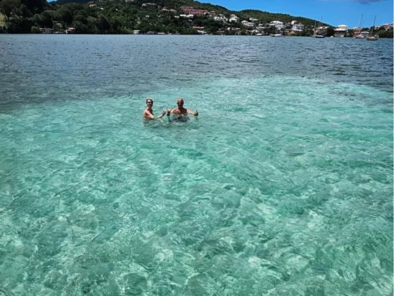 Boat rental aback 24 Abbaco 24 in Les Trois-Îlets on Samboat