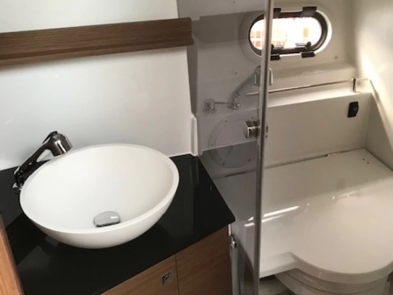 Jeanneau Cap Camarat 9.0 WA charter bareboat or captained in  Alcocéber