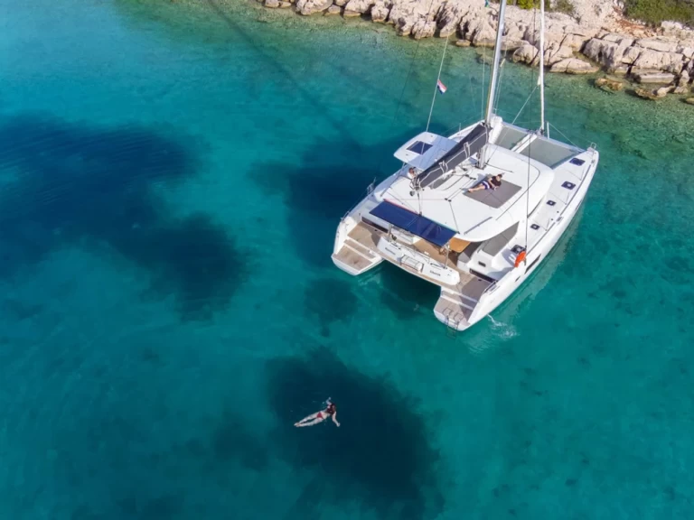 Catamaran rental in Pula - Lagoon Lagoon 42