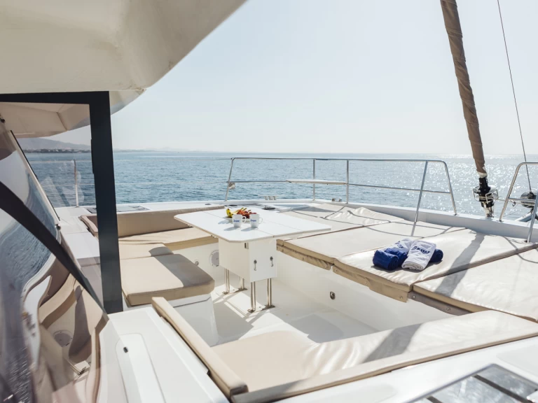 Yacht charter Alimos cheap Bali 4.8