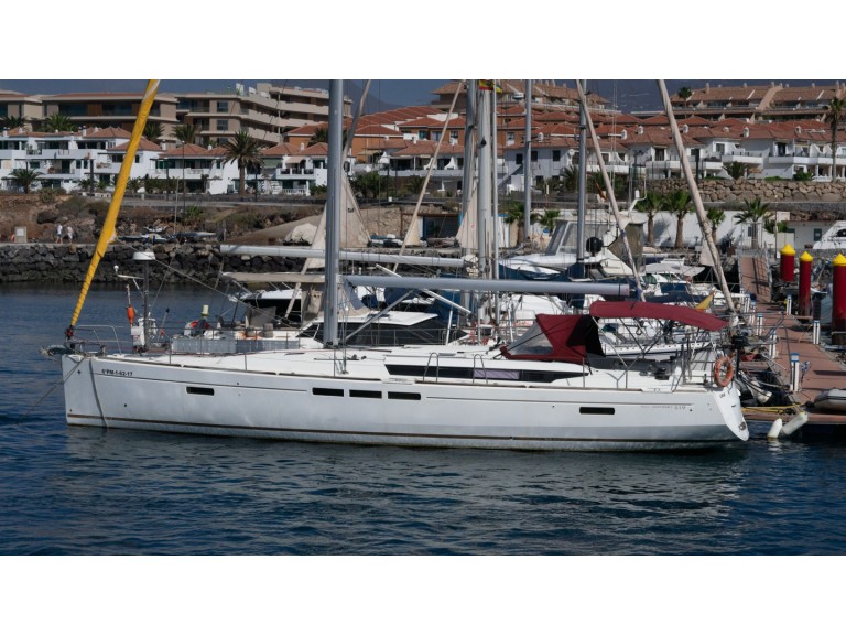 Boat rental Jeanneau Sun Odyssey 519 in Ibiza Town on Samboat
