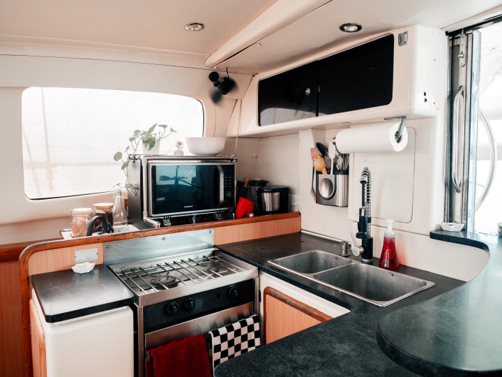 Catamaran rental with or without captain Leopard San Blas Islands