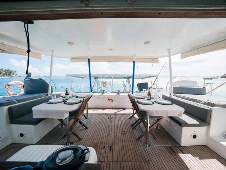 Catamaran for rent San Blas Islands at the best price