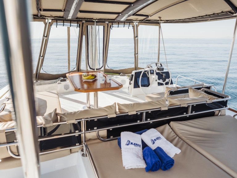 Catamaran rental with or without captain Bali Alimos